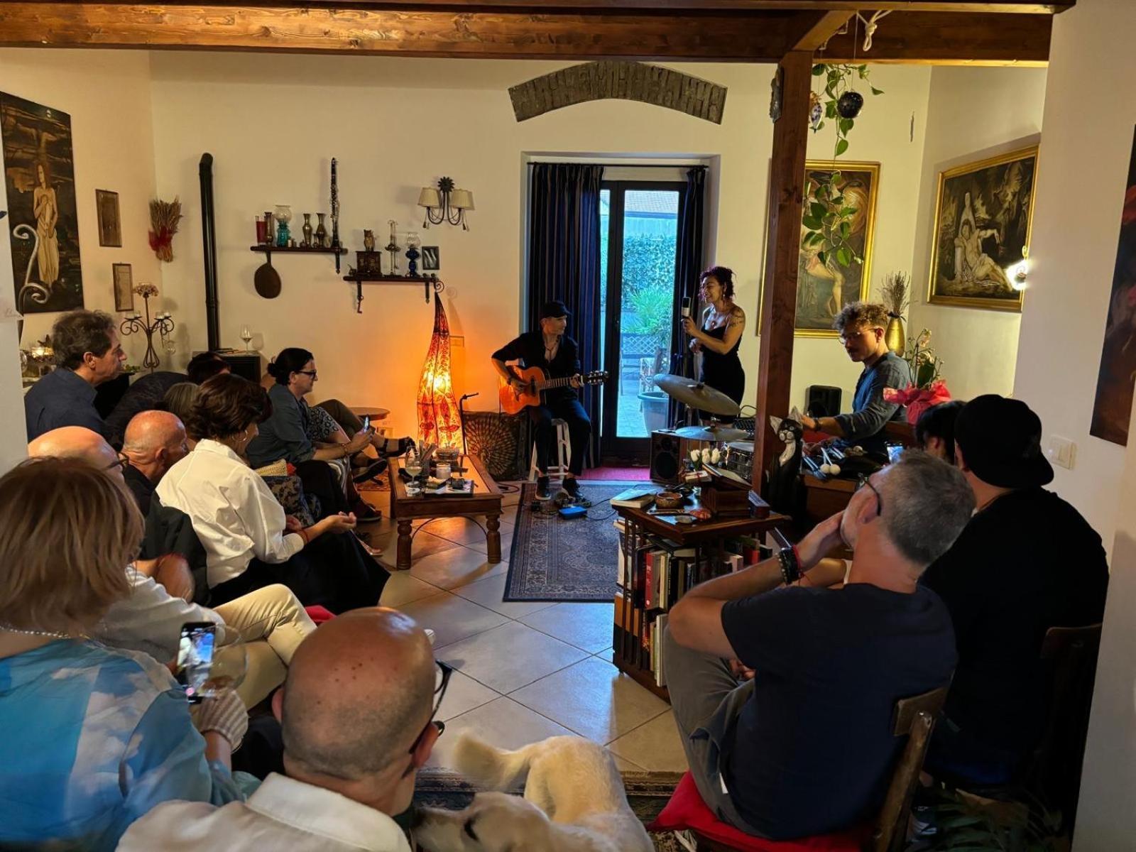 Lisa'S Home Piedimonte Etneo Luaran gambar